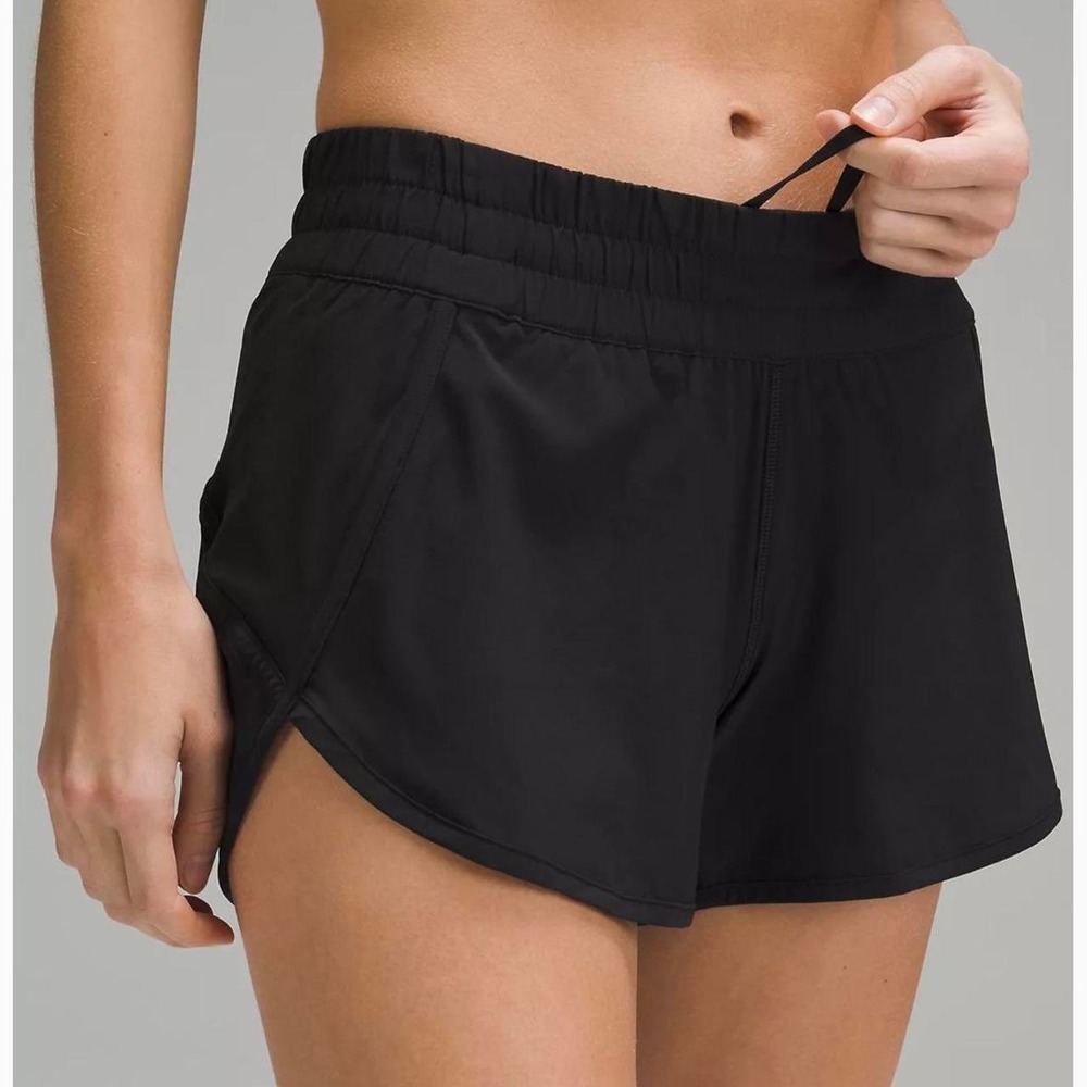 Lululemon Tracker Low-Rise Lined Shorts 4 Inch Black Size 10